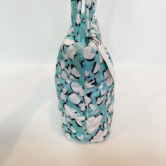 Vera Bradley Ultralight Small Vera Cut Vines Cool - Picture 5 of 9